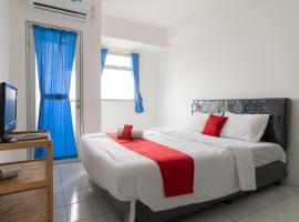RedLiving Apartemen Gunung Putri - SIROOMS，位于Parungtandjung的酒店