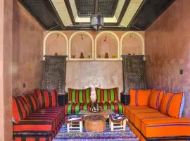 Authentic and pittoresque room for 3 people in Tamatert, Morocco