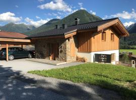 Chalet Veenroos，位于纽科琴格罗斯夫的酒店