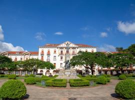 皇宫酒店，位于波苏斯-迪卡尔达斯的酒店