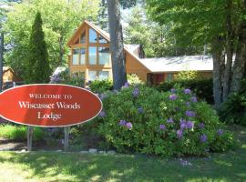 Wiscasset Woods Lodge，位于Wiscasset的酒店