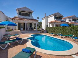 Villa LAS MARINAS - 3, con piscina privada y a 5 minutos de la playa，位于蓬塔格罗萨的别墅