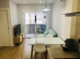 Apartamento a 50 mts playa con piscina en Blanes muy céntrico y acogedor.