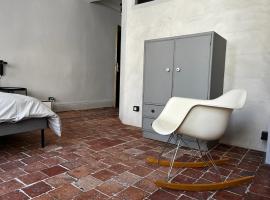 Laboutique，位于Lormes的酒店