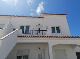 Baleal Atlantic View House，位于巴勒尔的酒店