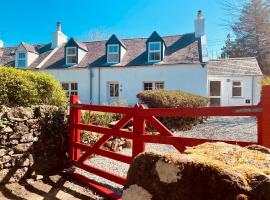 No 4 old post office row Isle of Skye - Book Now!，位于Eyre的酒店