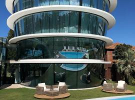 Don Hotel，位于埃斯特角城的酒店