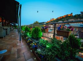 Sharden Villa Boutique Hotel，位于第比利斯的酒店