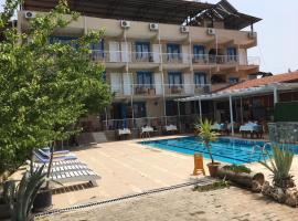 shah sultan Ozturk Hotel，位于帕莫卡莱Pamukkale City Centre 的酒店