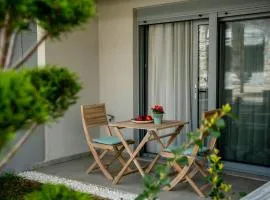 ITAKA Studio Apartments - Halkidiki Suites Com