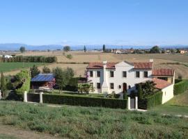 B&B "Corte San Tomaso"，位于莱尼亚戈的酒店
