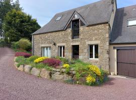 Le Petit Bois Normand，位于Champ-du-Boult的酒店