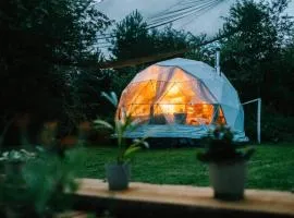 Niezwykła Cisza Glamping & Sauna