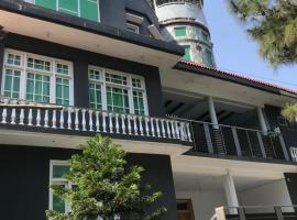 SWAT HILL VIEW RESORT- only for families，位于斯瓦特LACs Office附近的酒店