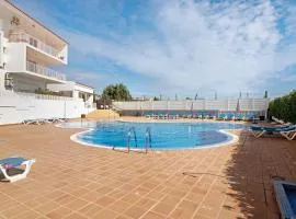 Costa Cabanas 1