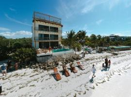 Hotel Boutique Casa Muuch Holbox - Solo Adultos，位于奥尔沃克斯岛的酒店