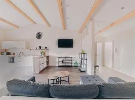 Große Ferienwohnung mit Balkon und perfekter Lage
