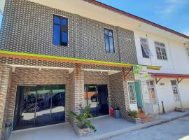 Kerinci Natural Hotspring Homestay Syariah RedPartner，位于Sungaitutung的酒店