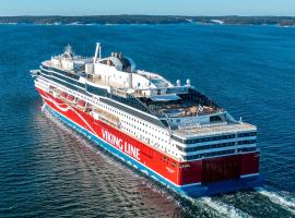 Viking Line ferry Viking Glory - Mini-cruise from Stockholm，位于斯德哥尔摩斯德哥尔摩维金线终点站附近的酒店