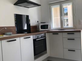 Maison de ville au coeur de Ribérac，位于里贝拉克的酒店