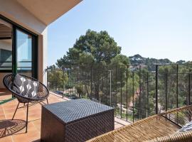 Precioso apartamento en Begur al lado de la playa Racó de Pals，位于巴古尔的酒店