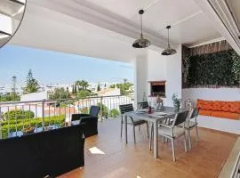 Costa Cabanas 36