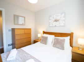 Velvet 2-bedroom apartment, Brewery Road, Hoddesdon，位于霍兹登的公寓