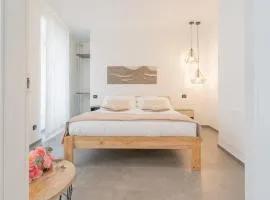 Enchanted Como Lake - City Apartment by Rent All Como