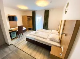 City Rooms Gede