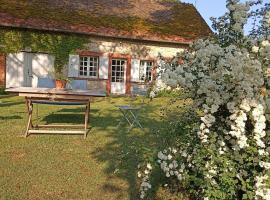 The cosy retreat，位于Mornay-sur-Allier的酒店