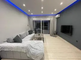 Luxury 3 bedroom apartment in Kiato center