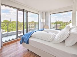 柏林提尔公园帕斯塔纳酒店，位于柏林的带泳池的酒店