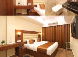 Hotel BlueArk，位于Chaudhary Charan Singh International Airport - LKO附近的酒店