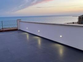 B&B DEA Gela，位于杰拉的酒店