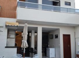 Casa aconchegante com piscina，位于格拉瓦塔的酒店