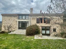 Gîte Saint-Ilpize, 4 pièces, 8 personnes - FR-1-582-207，位于Saint-Ilpize的度假屋