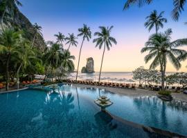 Centara Grand Beach Resort & Villas Krabi，位于奥南海滩的尊贵型酒店