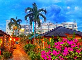 Langkapuri Resort Langkawi，位于珍南海滩的酒店