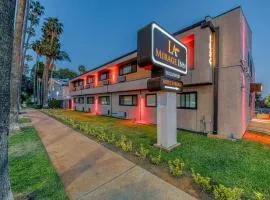 La Mirage Inn - Hollywood