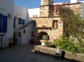 Apartment in the center of Artemonas, Sifnos，位于阿提蒙的酒店