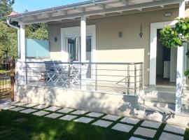 Villa Christos Family Bungalow Pachis Beach-Glyfoneri
