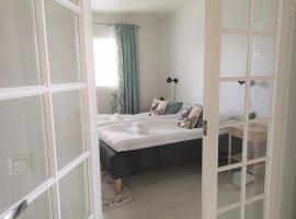 The HOME of Hiisi，位于Nummela的酒店