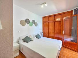 Nura Houses Magaluf Apartment 2，位于马盖鲁夫的酒店