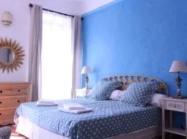 Casa blue by les toits de cocagne