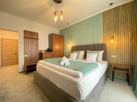 CoolKush Boutique，位于康斯坦察的酒店