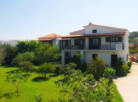 Skiathos Maria Apartments，位于斯基亚索斯镇的酒店