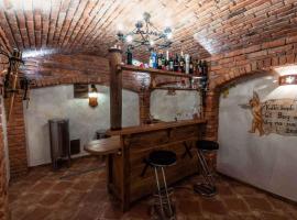 Holiday home in Dvor Kranjska Krain 42901，位于Dvor的酒店