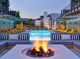 Alila Napa Valley, a Hyatt Resort，位于圣海伦娜Culinary Institute of America at Greystone附近的酒店
