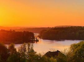 FeWo H&ouml;ftsee-Blick，位于布隆的Spa酒店