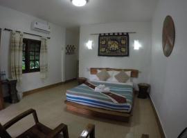 Khaosok holiday resort，位于Takua Pa的酒店
